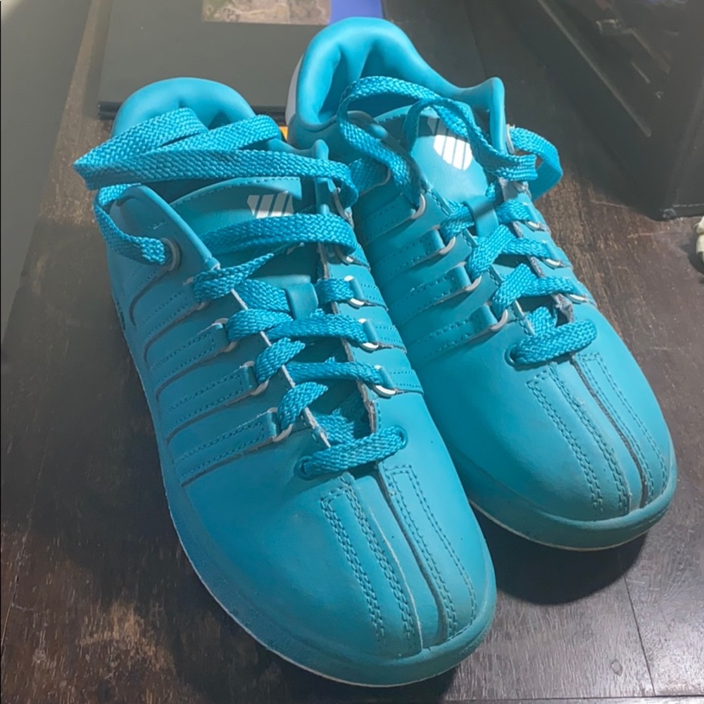 Gorgeous Turquoise K. Swiss sneakers